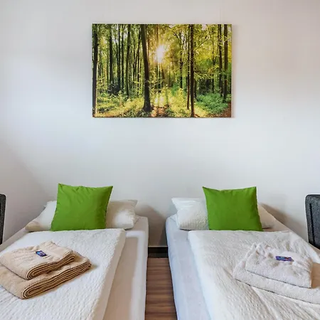 Gaestehaus Kunkelmann Mit Sauna 호헨스반트