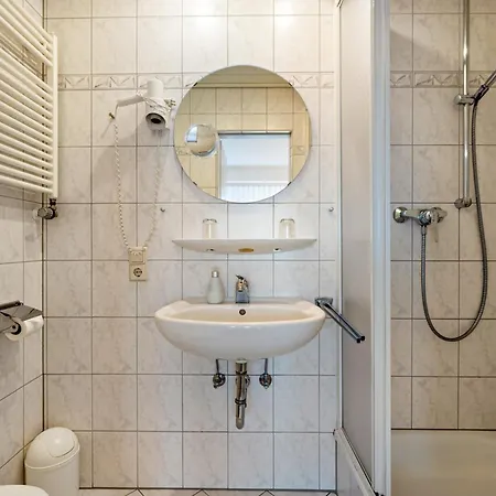 Gaestehaus Kunkelmann Mit Sauna ヘーヘンシュヴァント