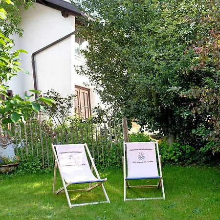 아파트 Gaestehaus Kunkelmann Mit Sauna 호헨스반트