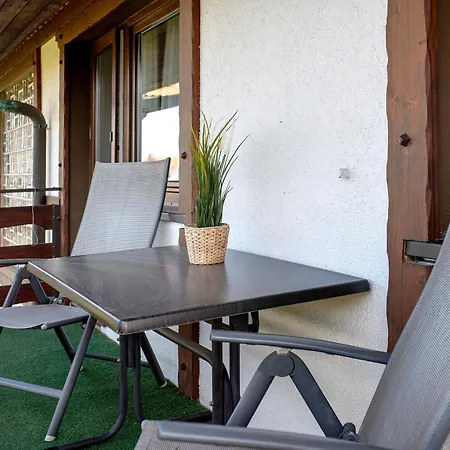 Gaestehaus Kunkelmann Mit Sauna アパート ヘーヘンシュヴァント